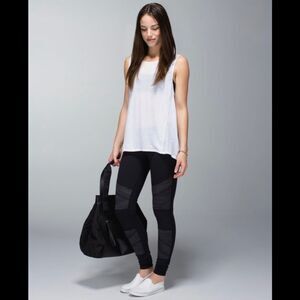 RARE Lululemon Rocket Tight Black / Retro Camo Leggings Sz 6